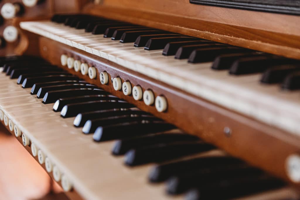 boston piano and organ